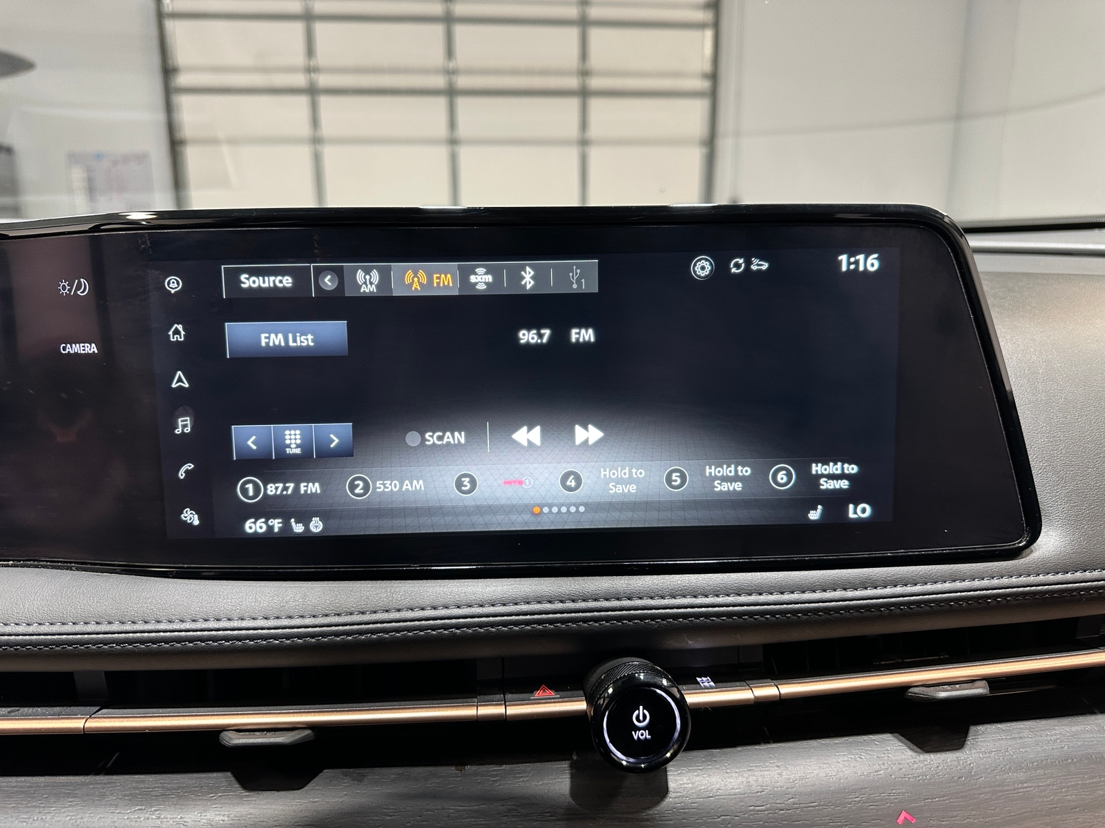 Thumbnail: 2023 Nissan Ariya - 3