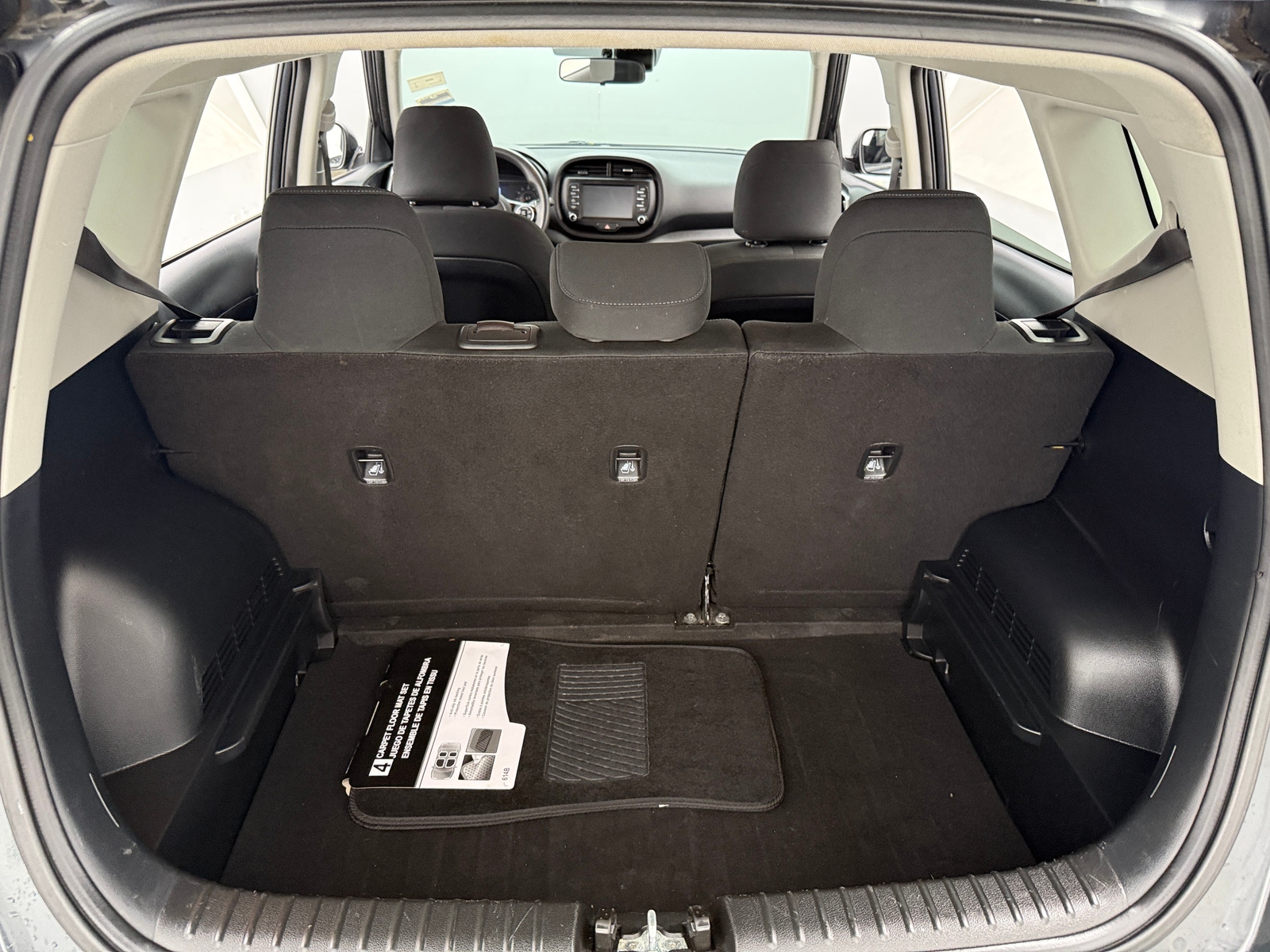 Thumbnail: 2021 Kia Soul - 7