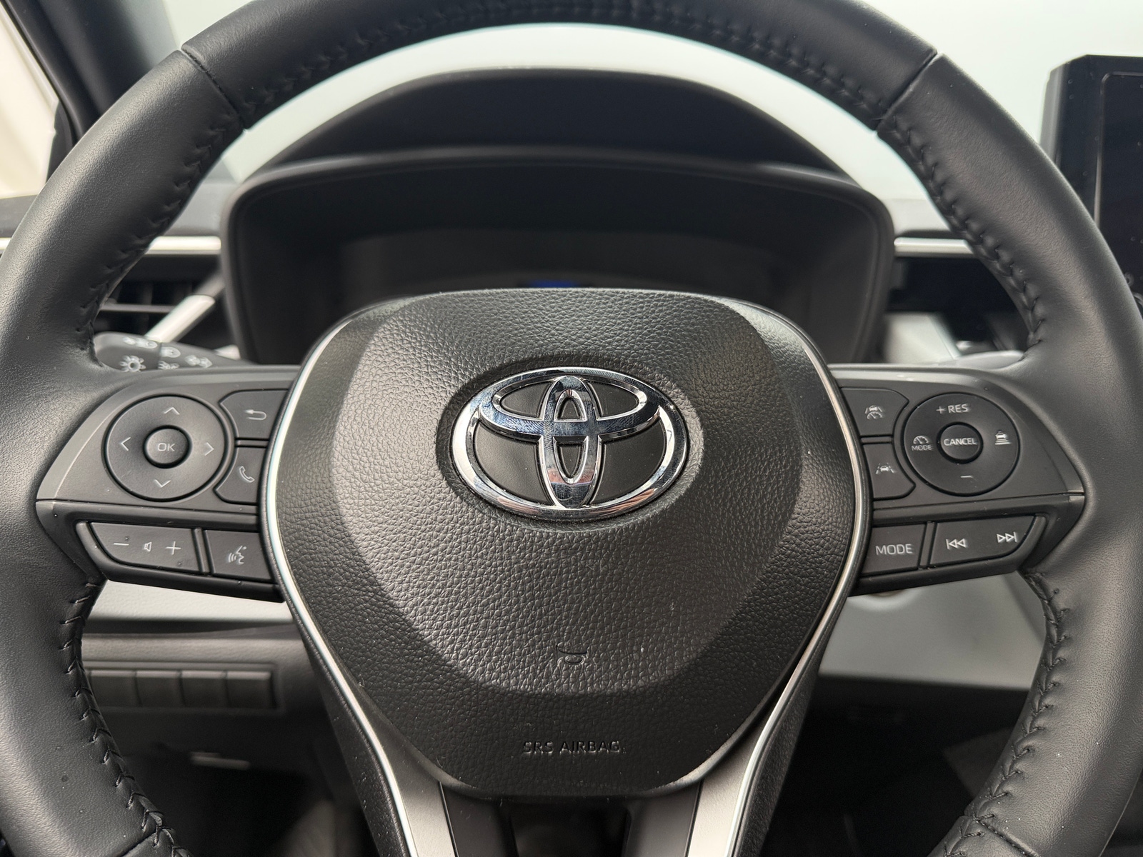 Thumbnail: 2025 Toyota Corolla - 5