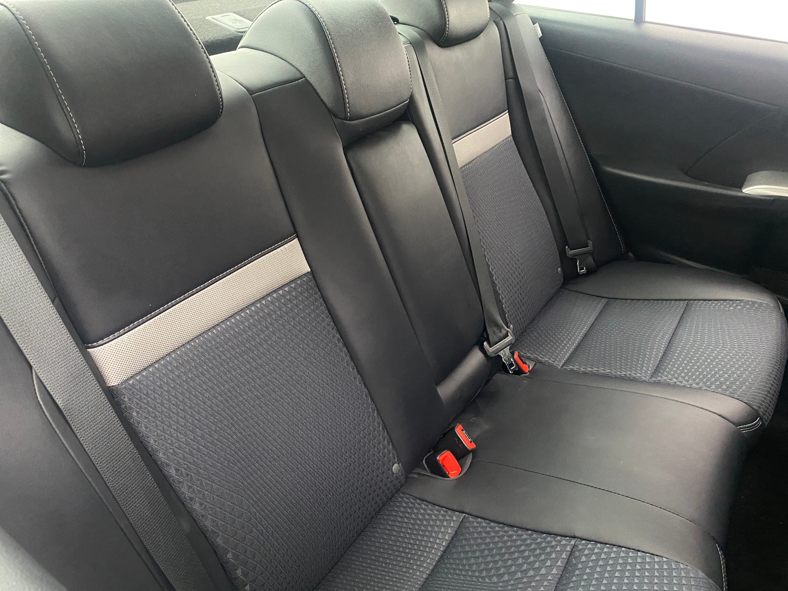 Thumbnail: 2013 Toyota Camry - 6