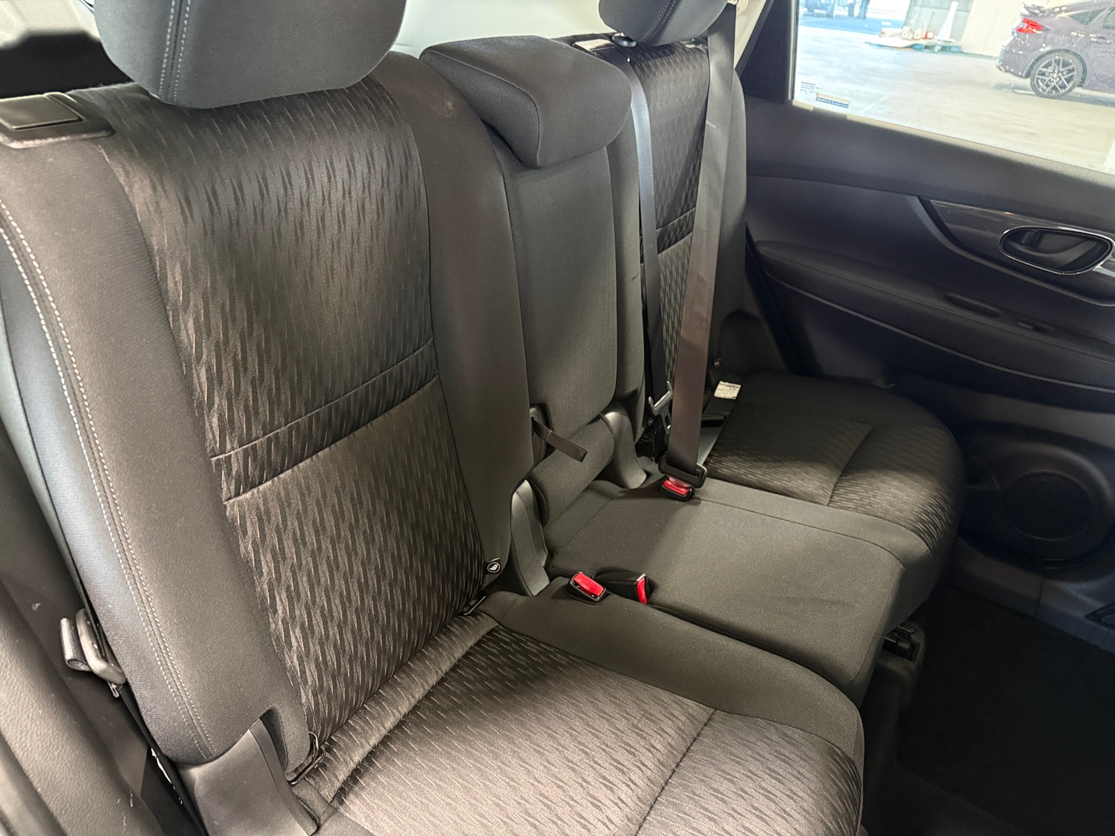 Thumbnail: 2019 Nissan Rogue - 6