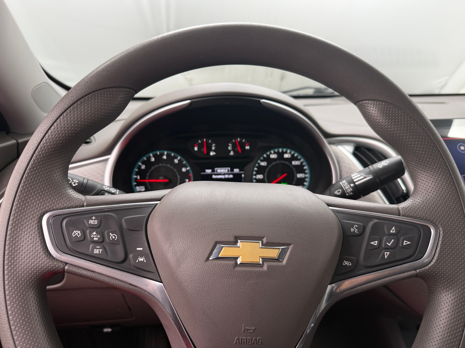 Thumbnail: 2023 Chevrolet Malibu - 5