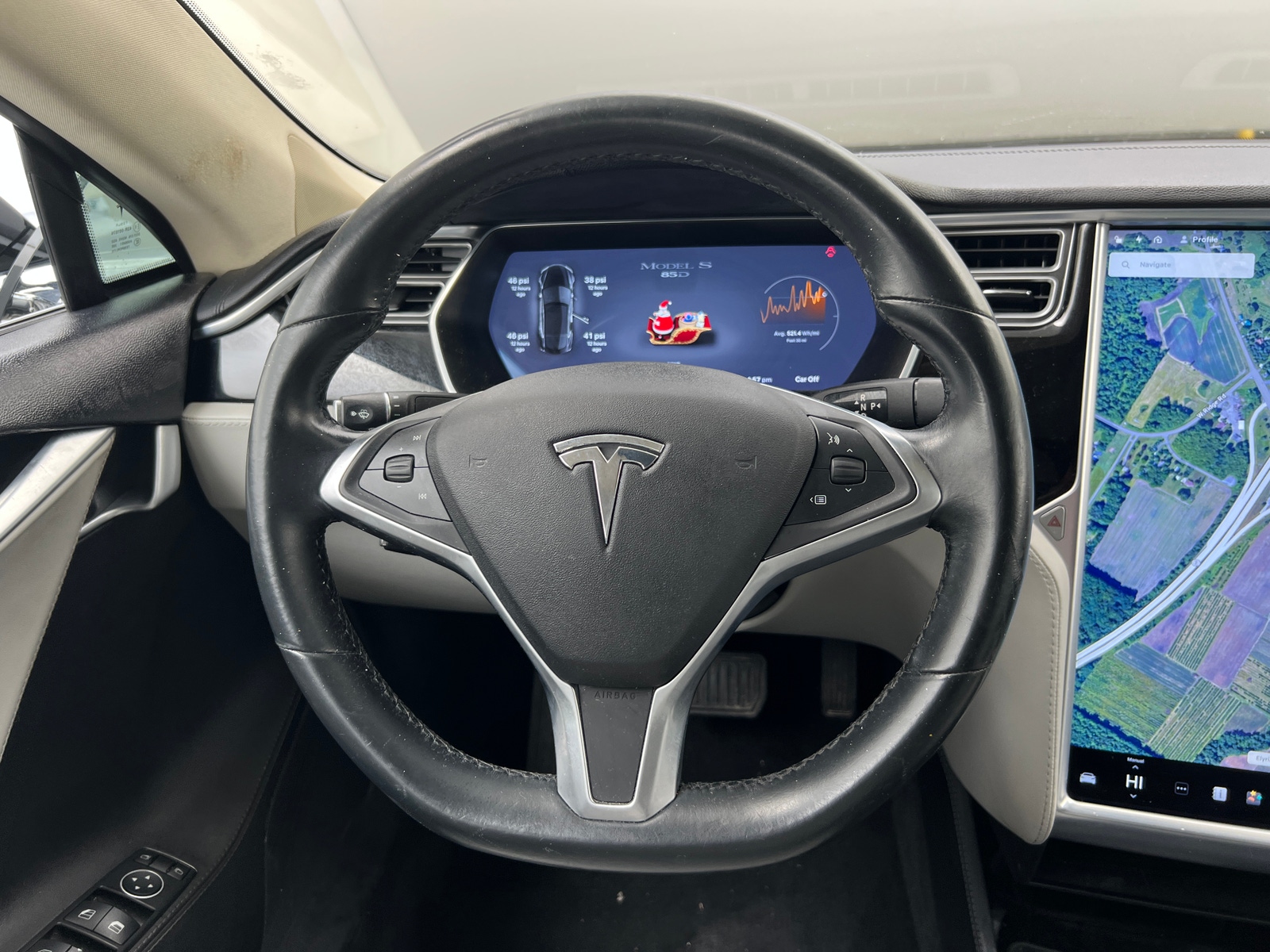 Thumbnail: 2015 Tesla Model S - 4