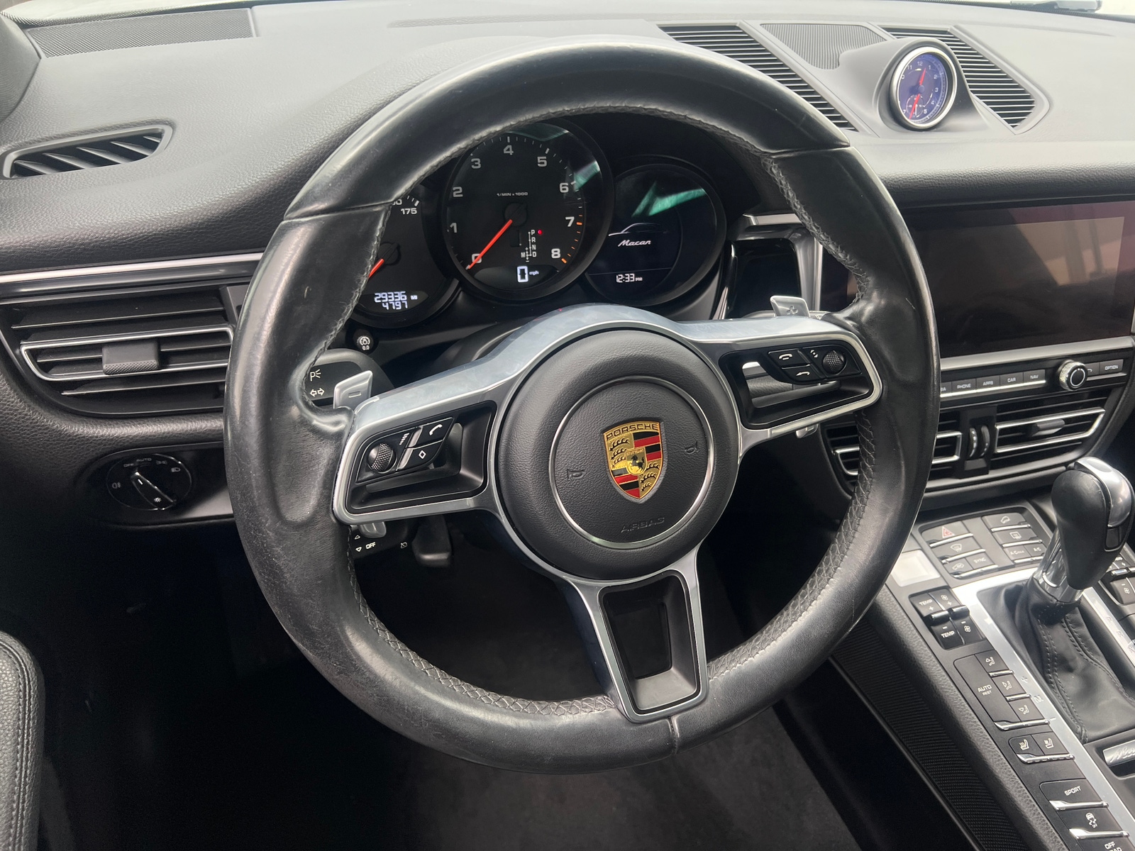 Thumbnail: 2021 Porsche Macan - 4
