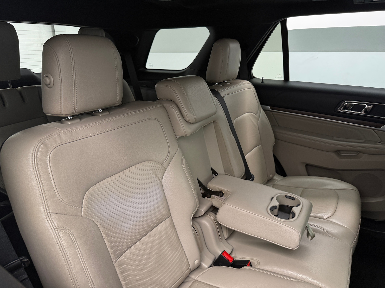 Thumbnail: 2018 Ford Explorer - 5