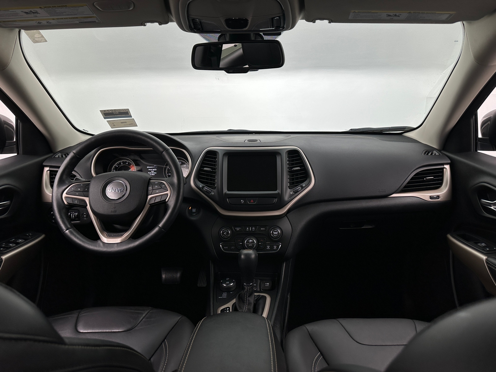 Thumbnail: 2018 Jeep Cherokee - 2