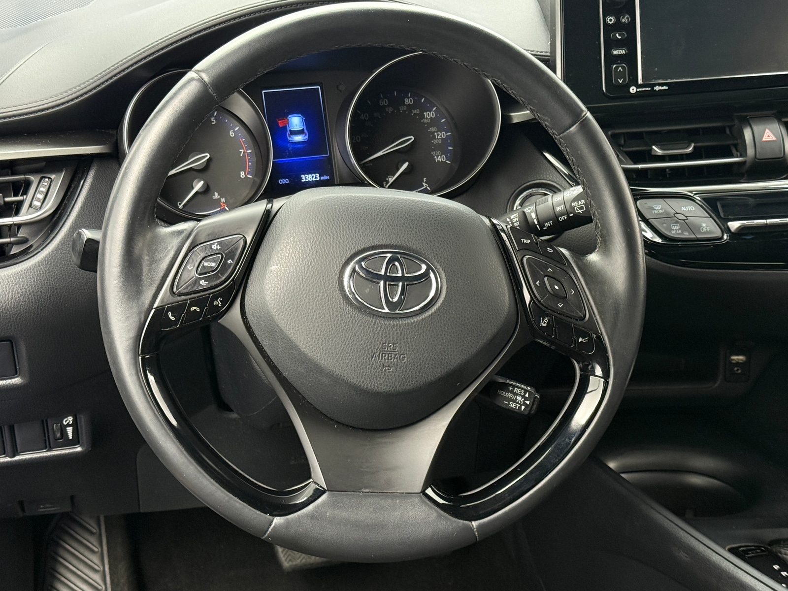 Thumbnail: 2018 Toyota C-HR - 5