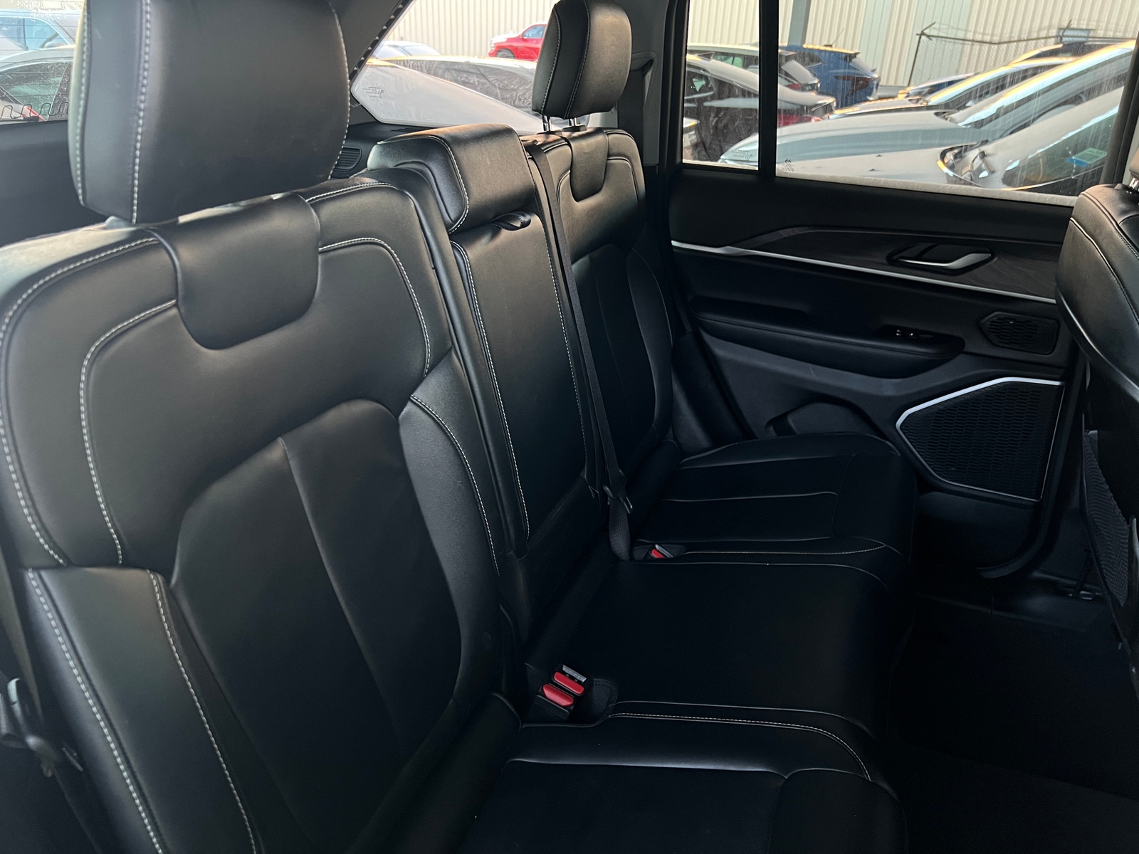 Thumbnail: 2023 Jeep Grand Cherokee - 5