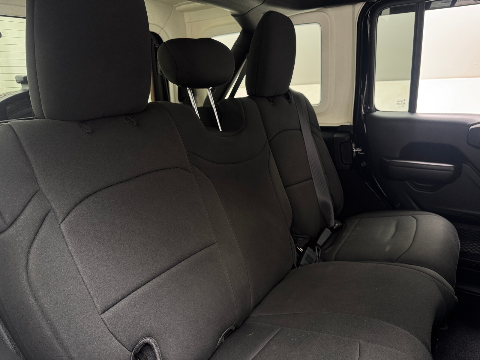 Thumbnail: 2020 Jeep Wrangler - 6