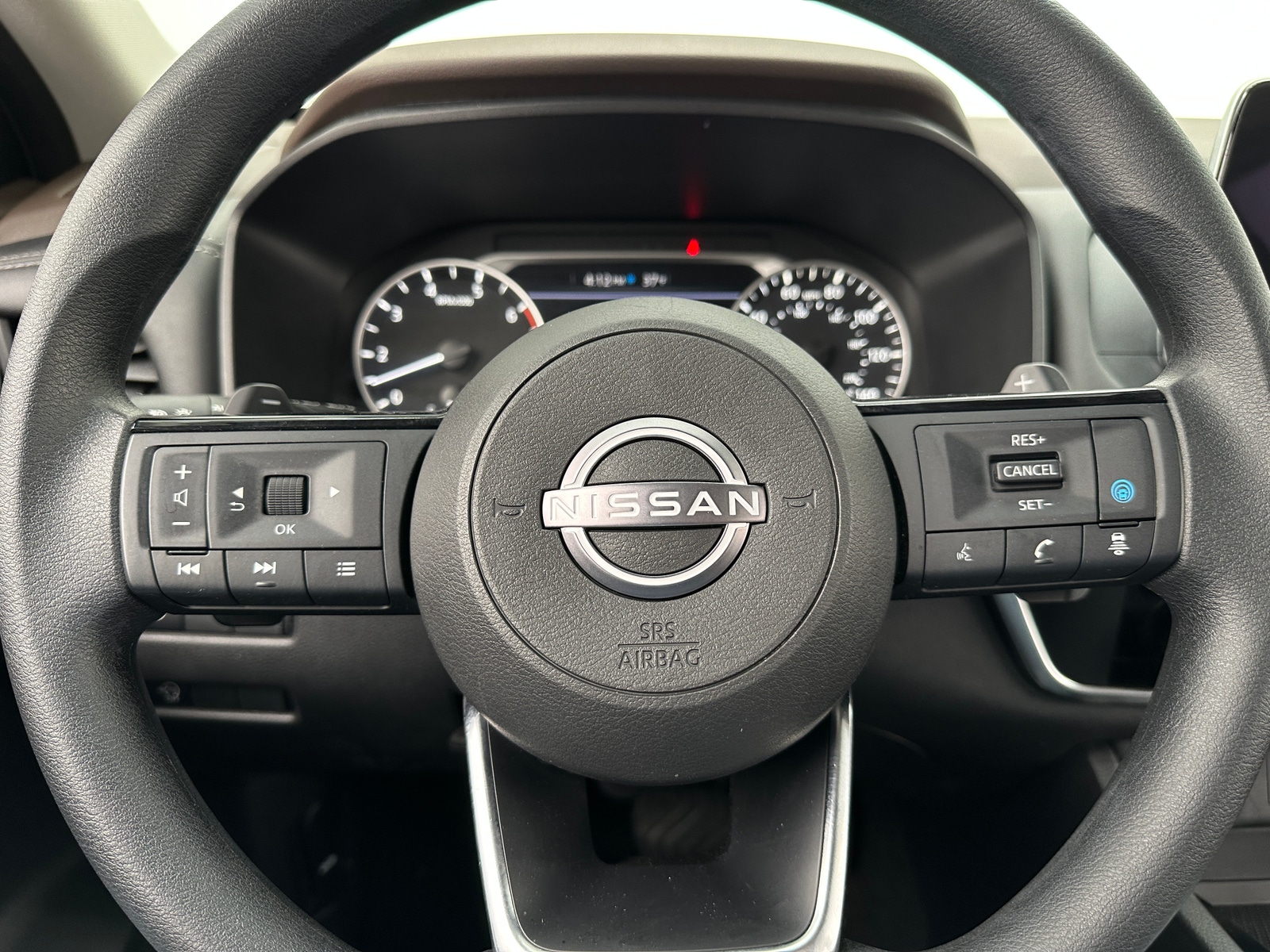 Thumbnail: 2023 Nissan Rogue - 5