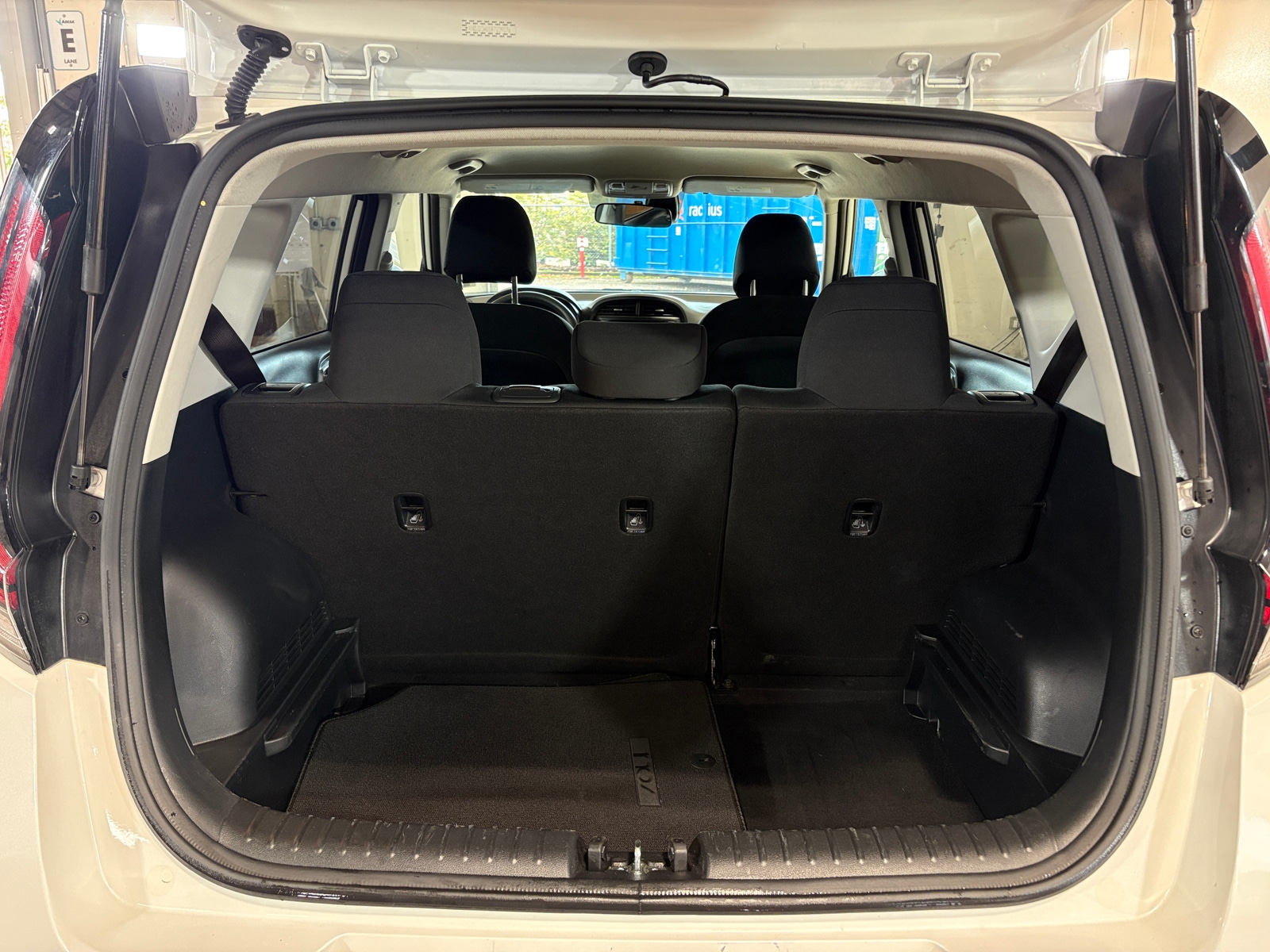 Thumbnail: 2024 Kia Soul - 7