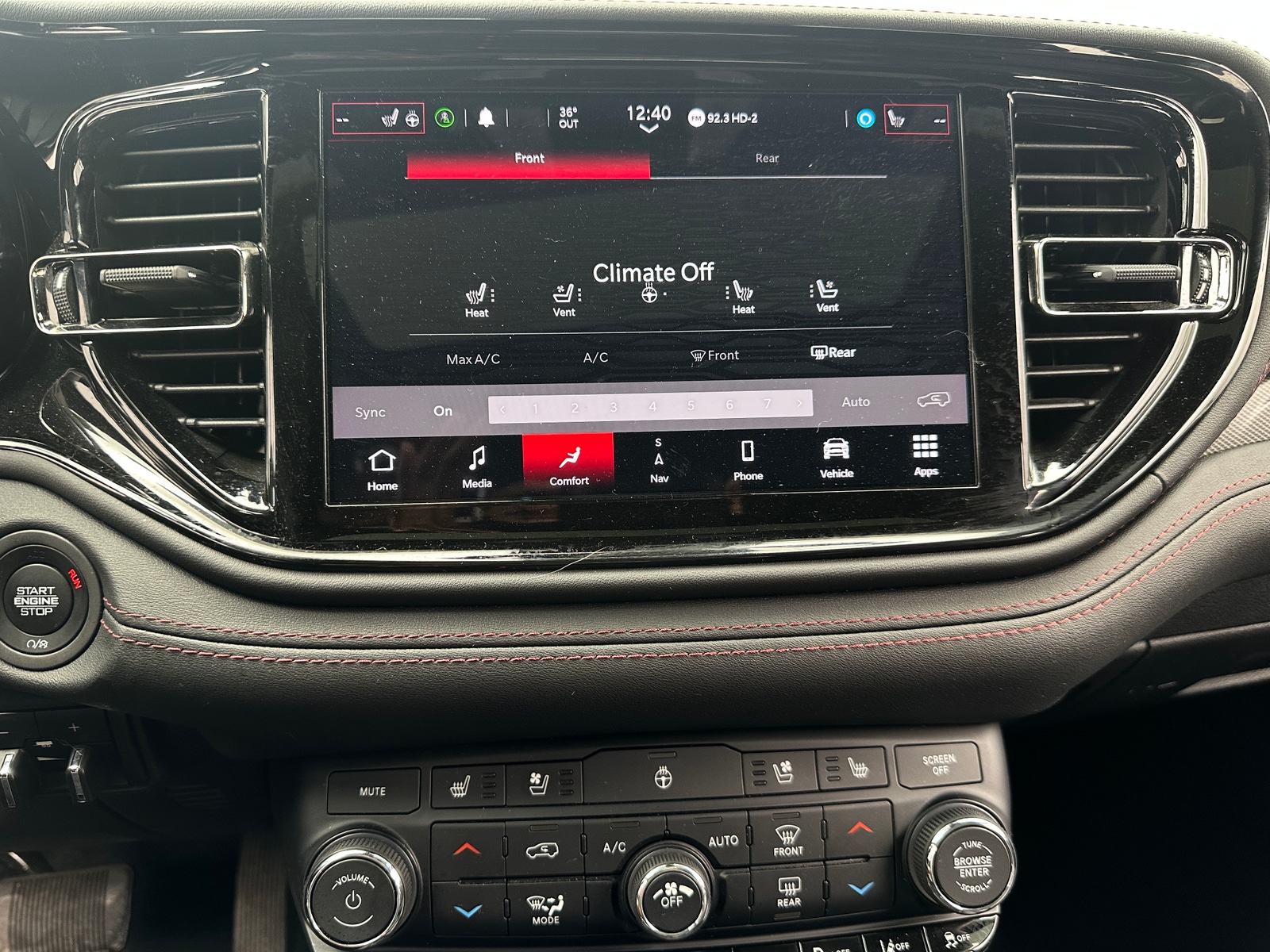 Thumbnail: 2022 Dodge Durango - 3