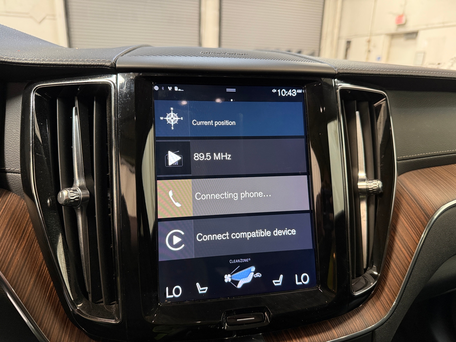 Thumbnail: 2019 Volvo XC60 - 3