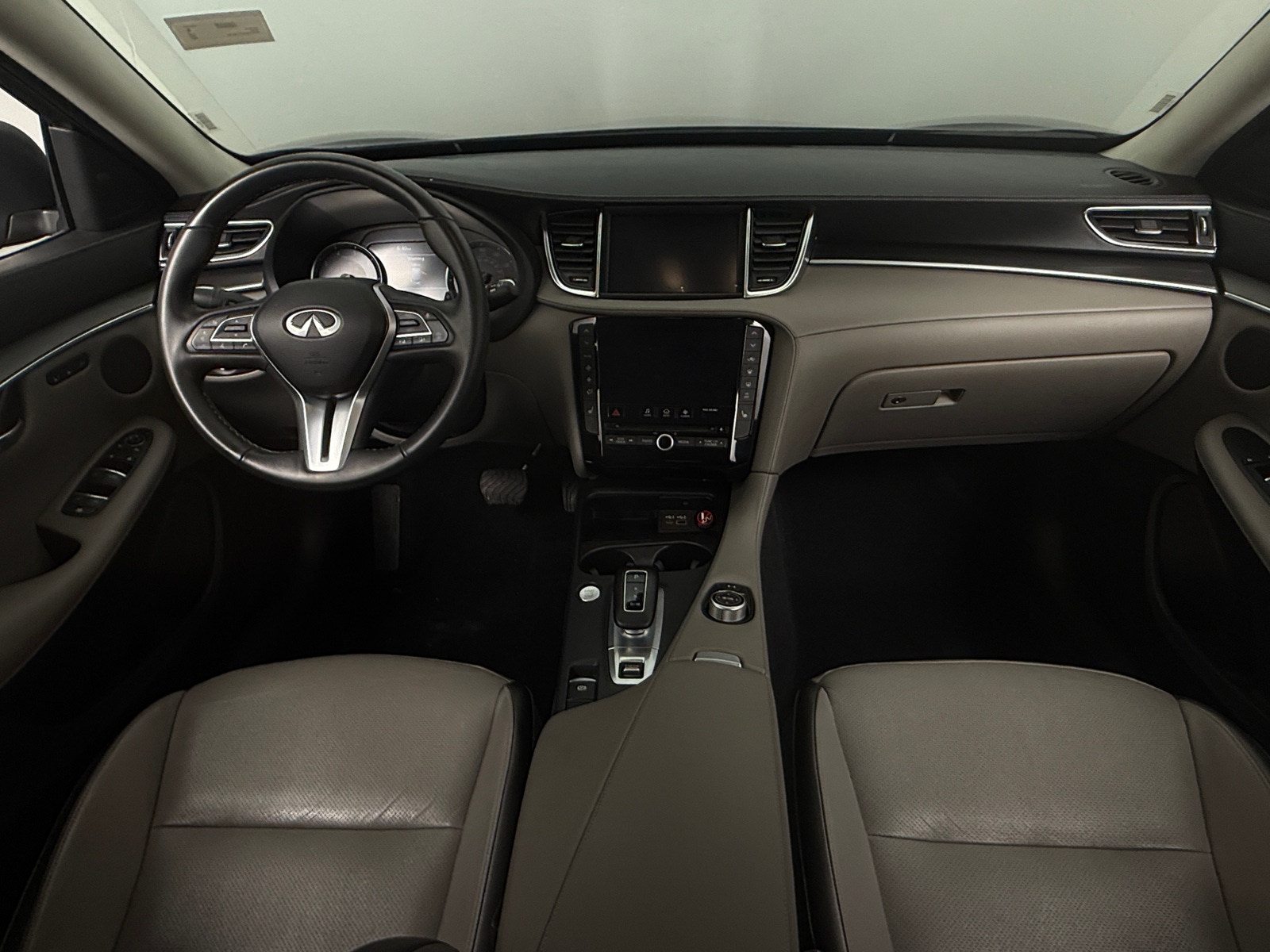 Thumbnail: 2024 INFINITI QX50 - 2