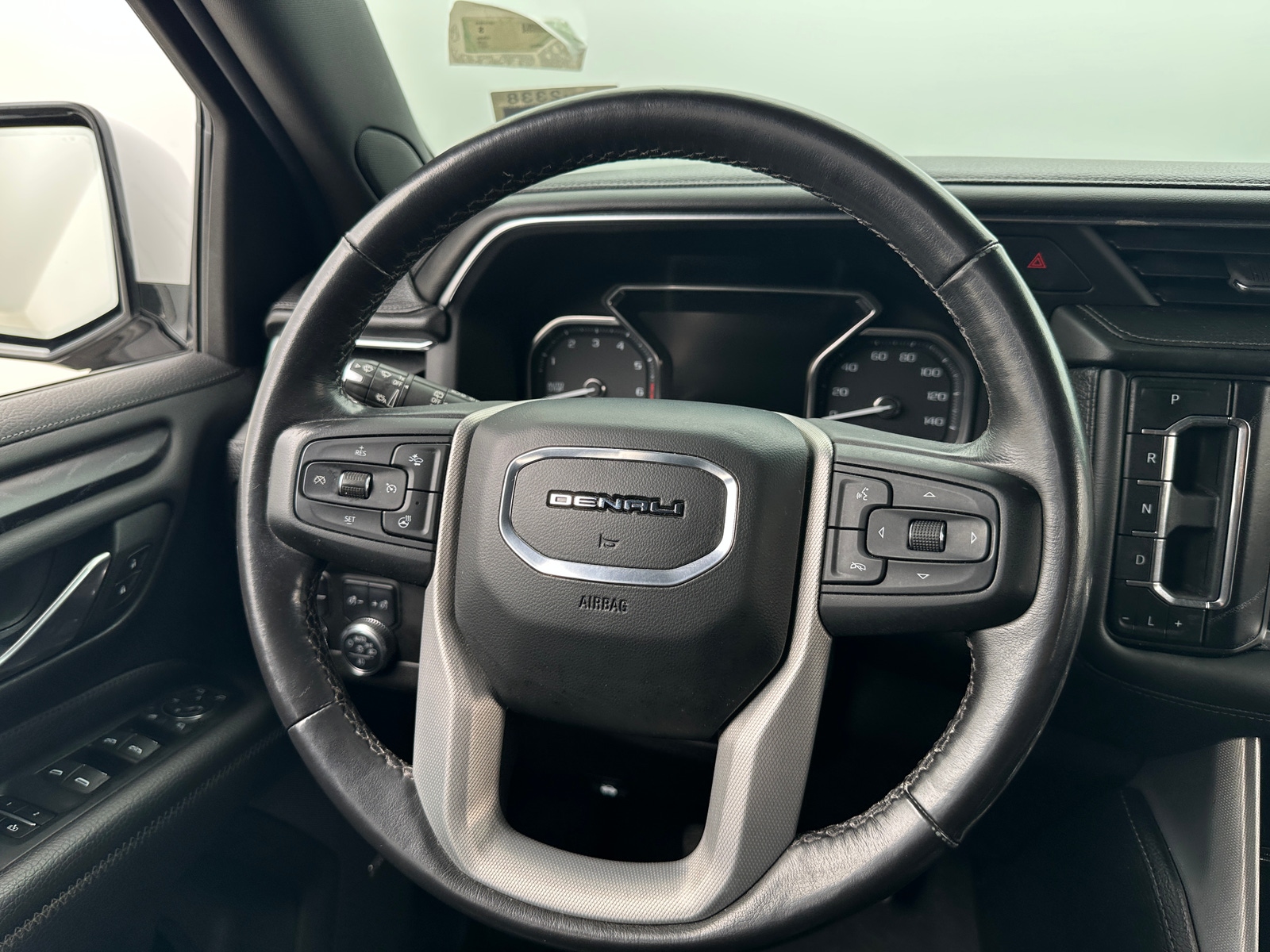 Thumbnail: 2021 GMC Yukon XL - 4