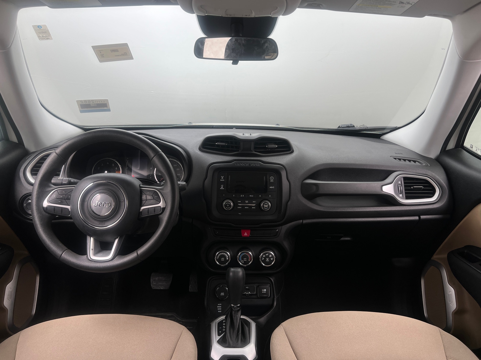 Thumbnail: 2015 Jeep Renegade - 3