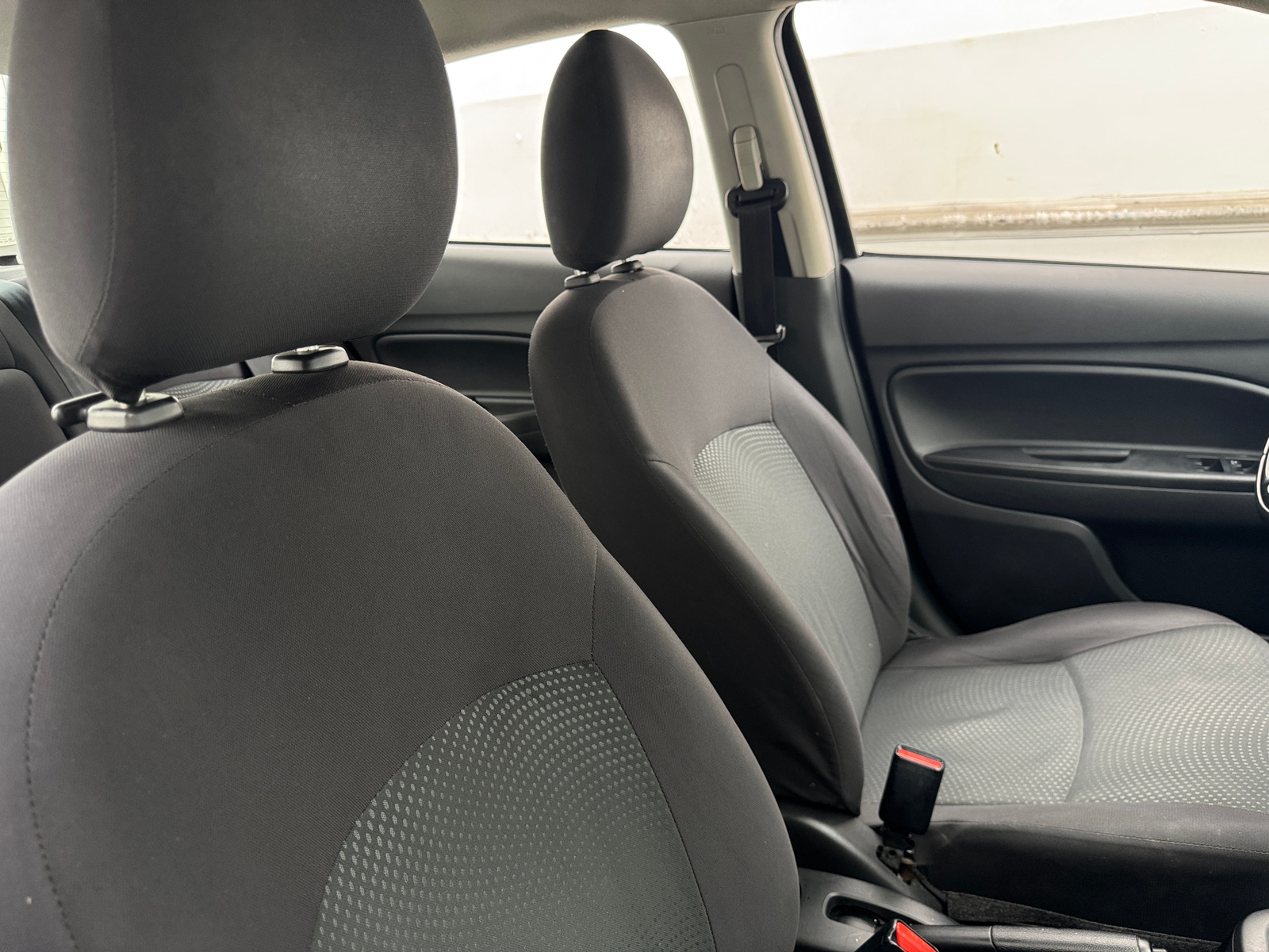 Thumbnail: 2018 Mitsubishi Mirage G4 - 2