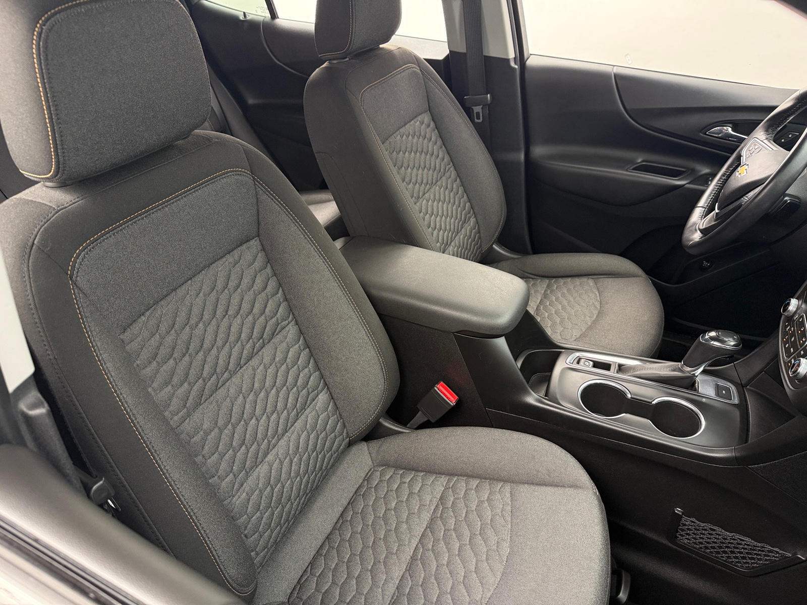 Thumbnail: 2018 Chevrolet Equinox - 2