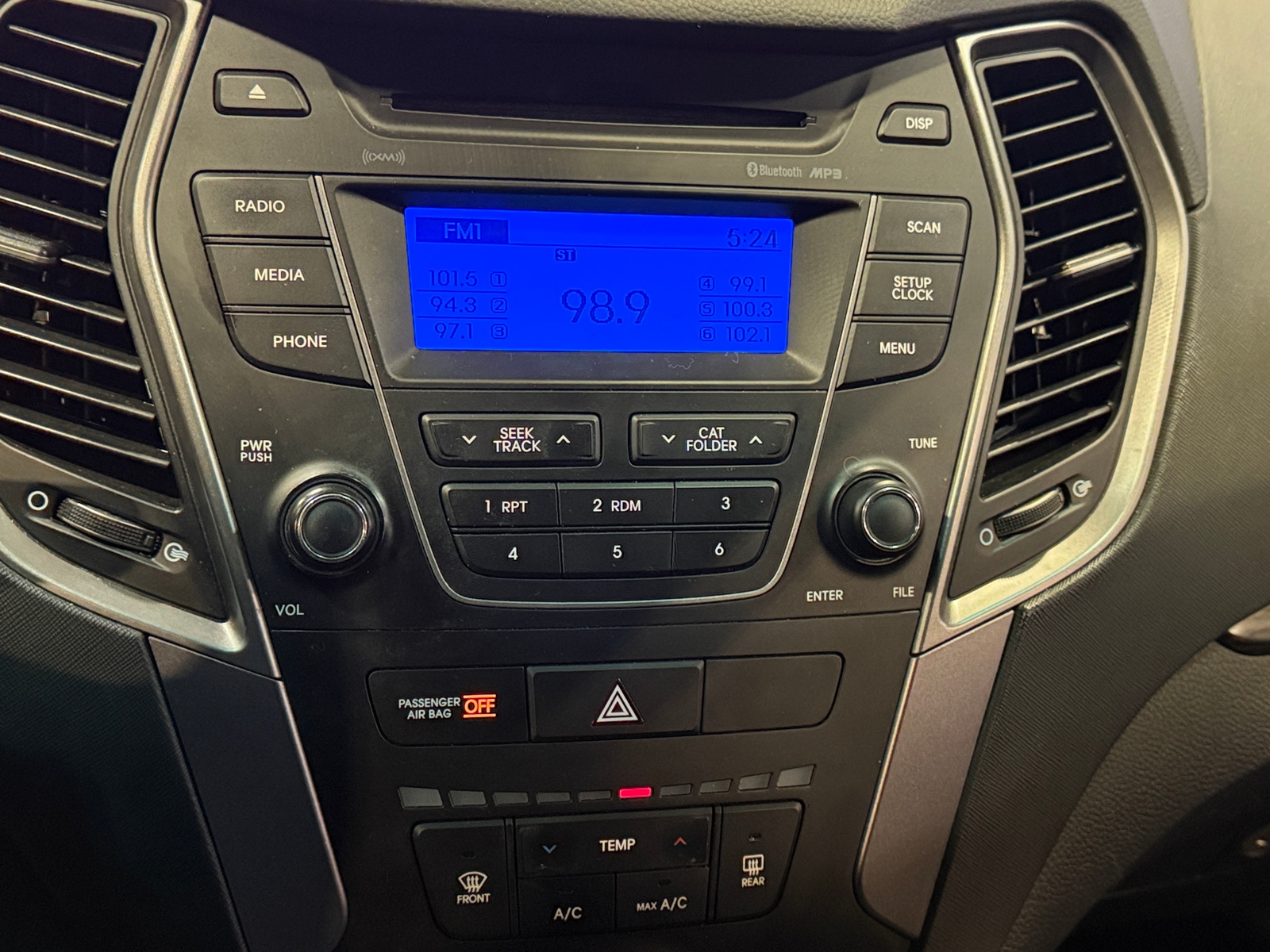 Thumbnail: 2013 Hyundai Santa Fe - 4