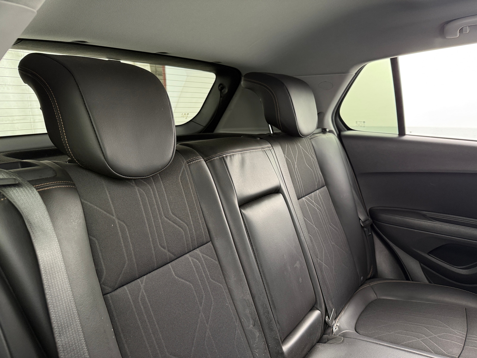 Thumbnail: 2021 Chevrolet Trax - 6