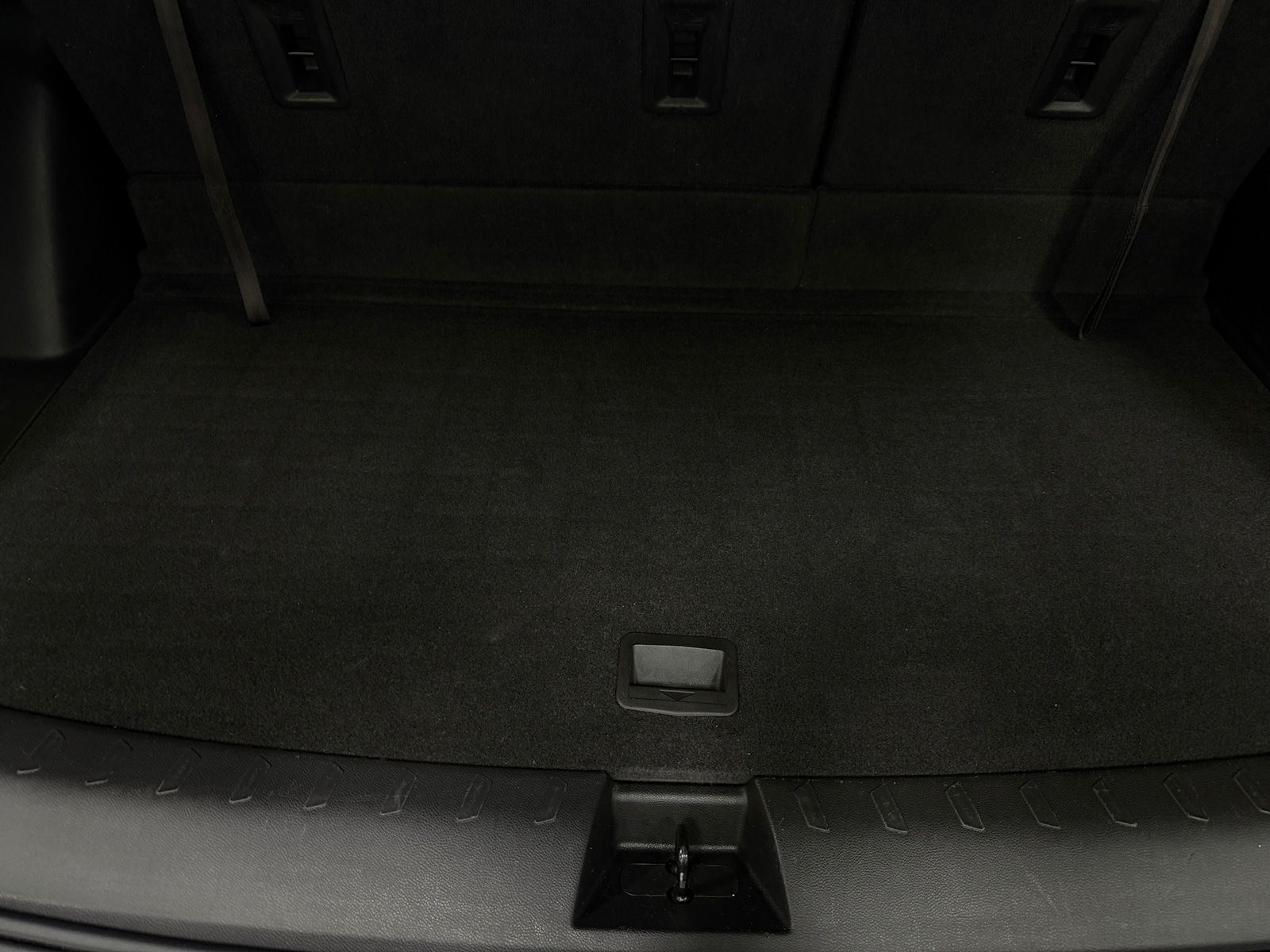 Thumbnail: 2018 Chevrolet Traverse - 6