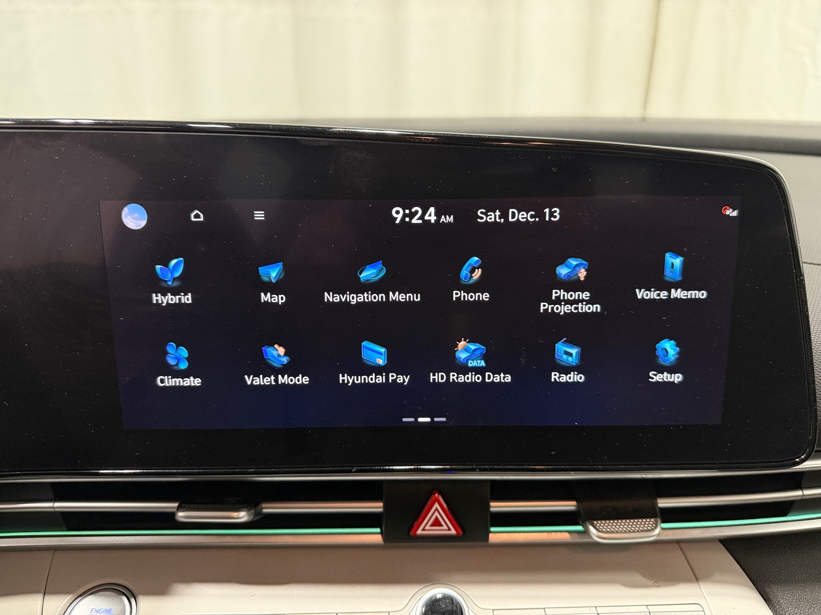 Thumbnail: 2023 Hyundai Elantra - 3