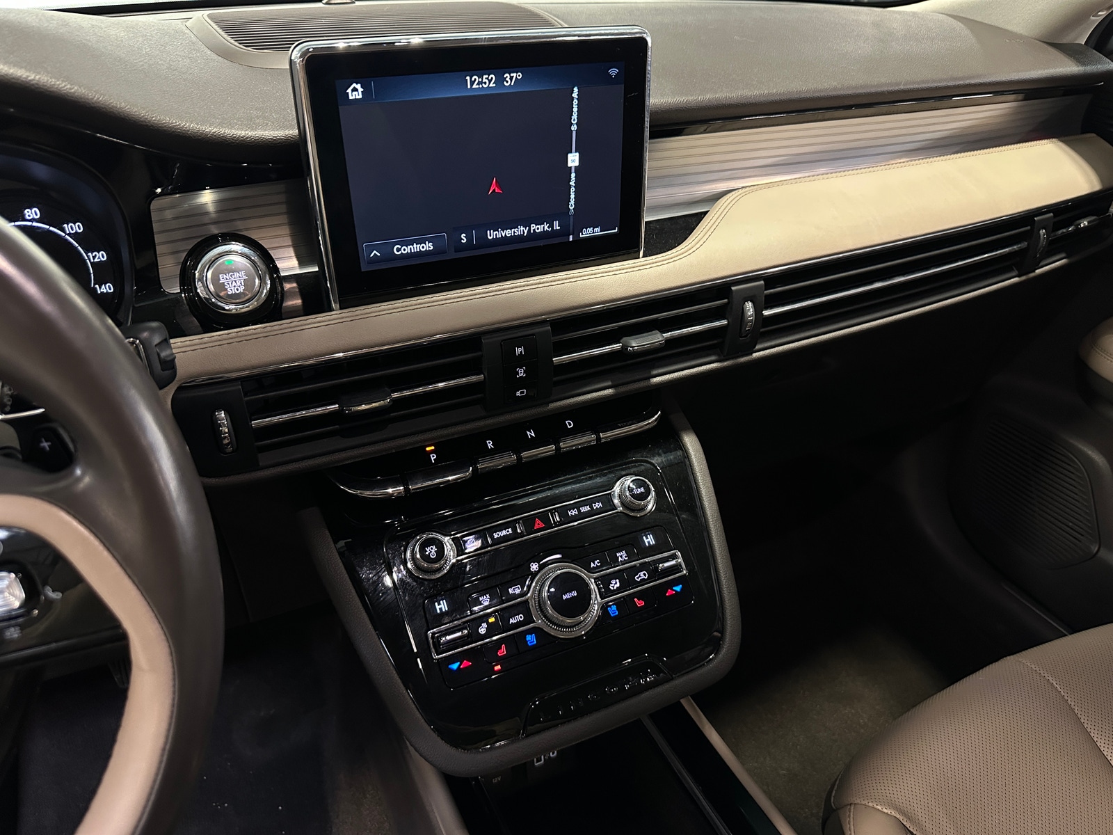 Thumbnail: 2020 Lincoln Corsair - 3