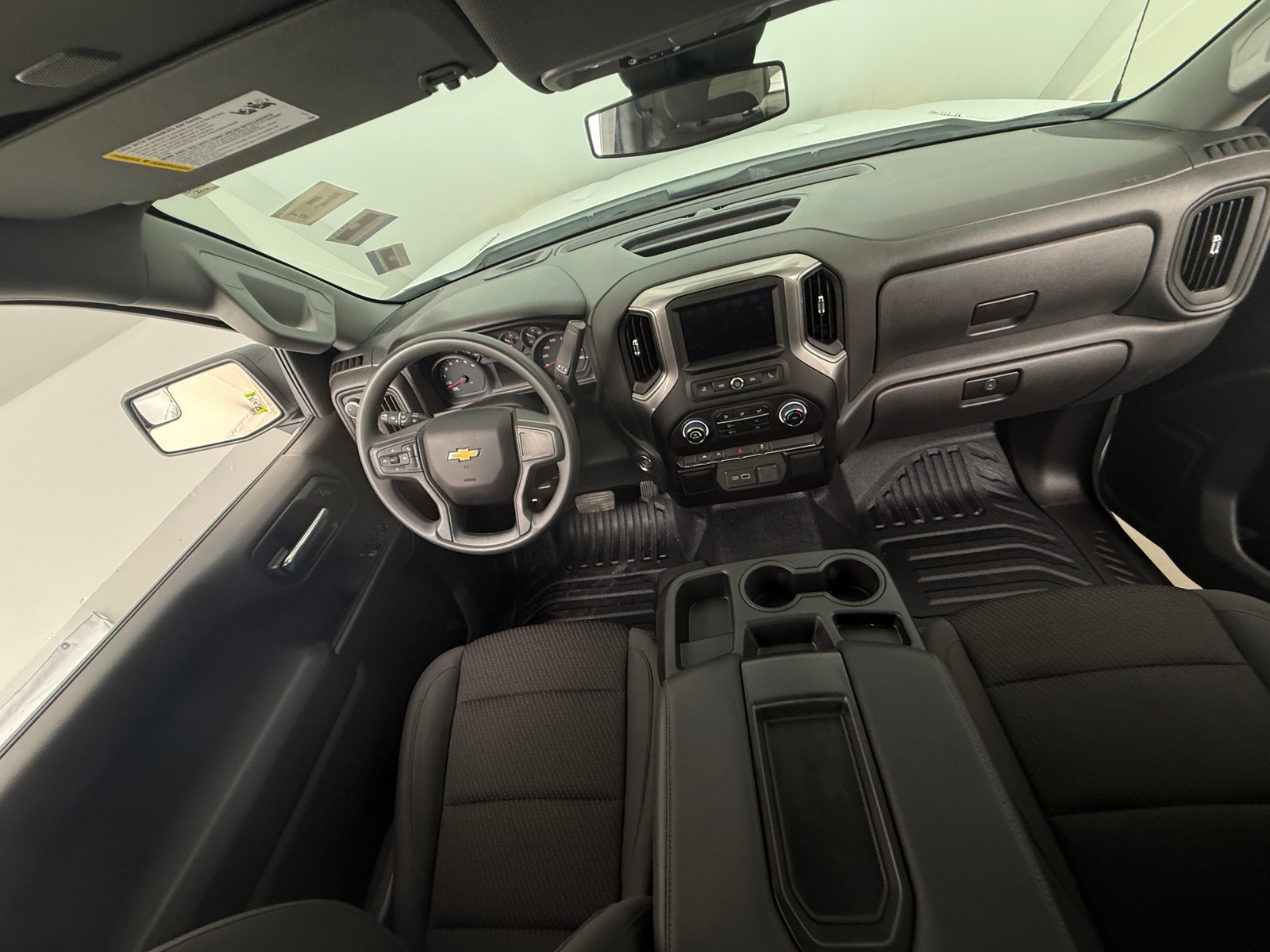 Thumbnail: 2026 Chevrolet Silverado 1500 - 3