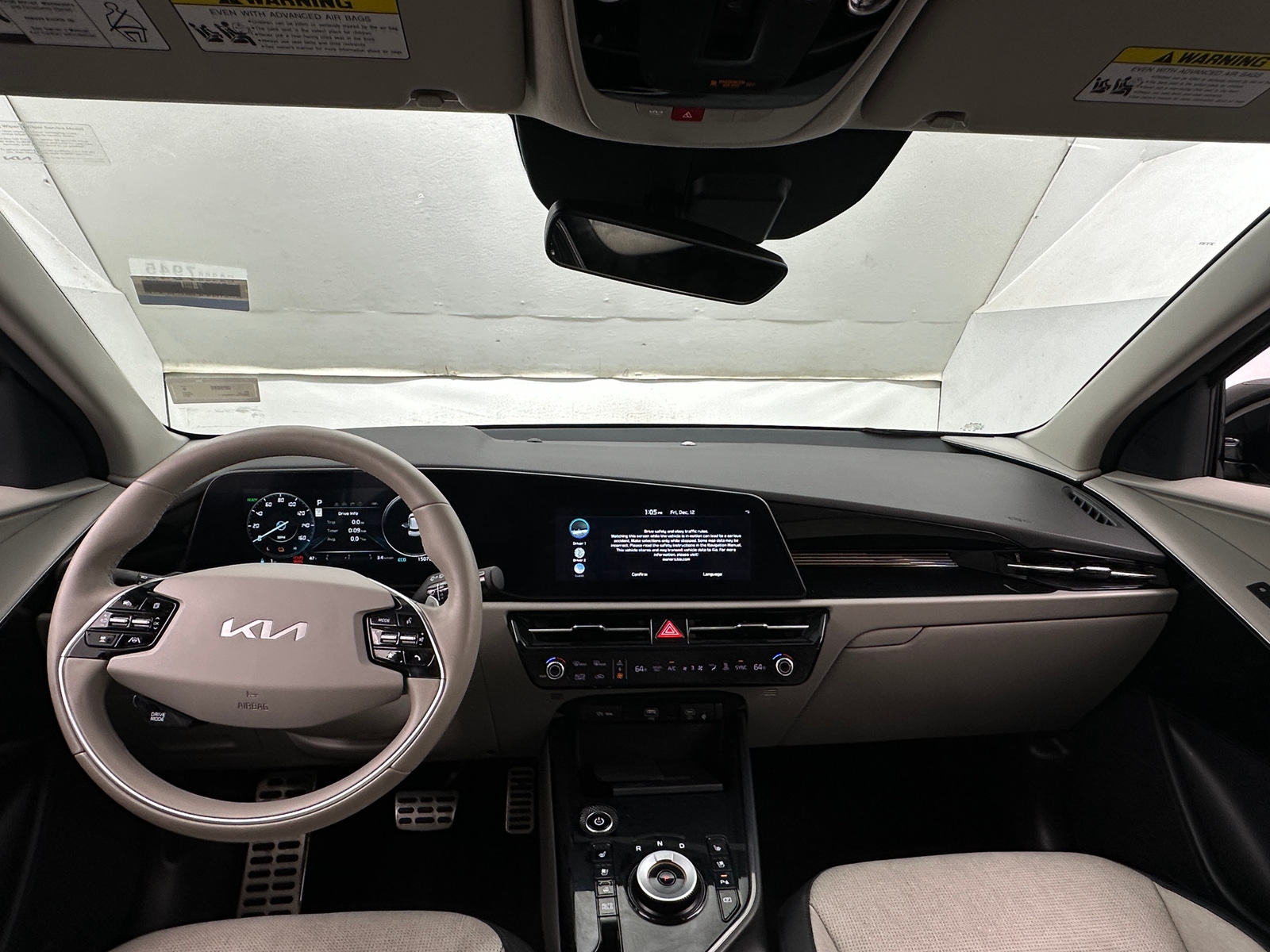 Thumbnail: 2023 Kia Niro - 2
