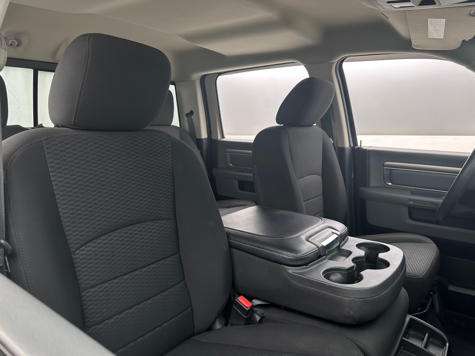 Thumbnail: 2019 RAM 1500 Classic - 2