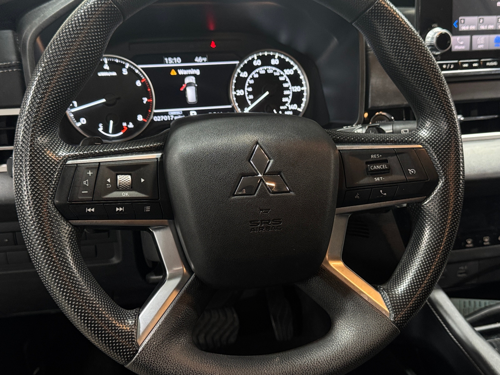 Thumbnail: 2023 Mitsubishi Outlander - 5