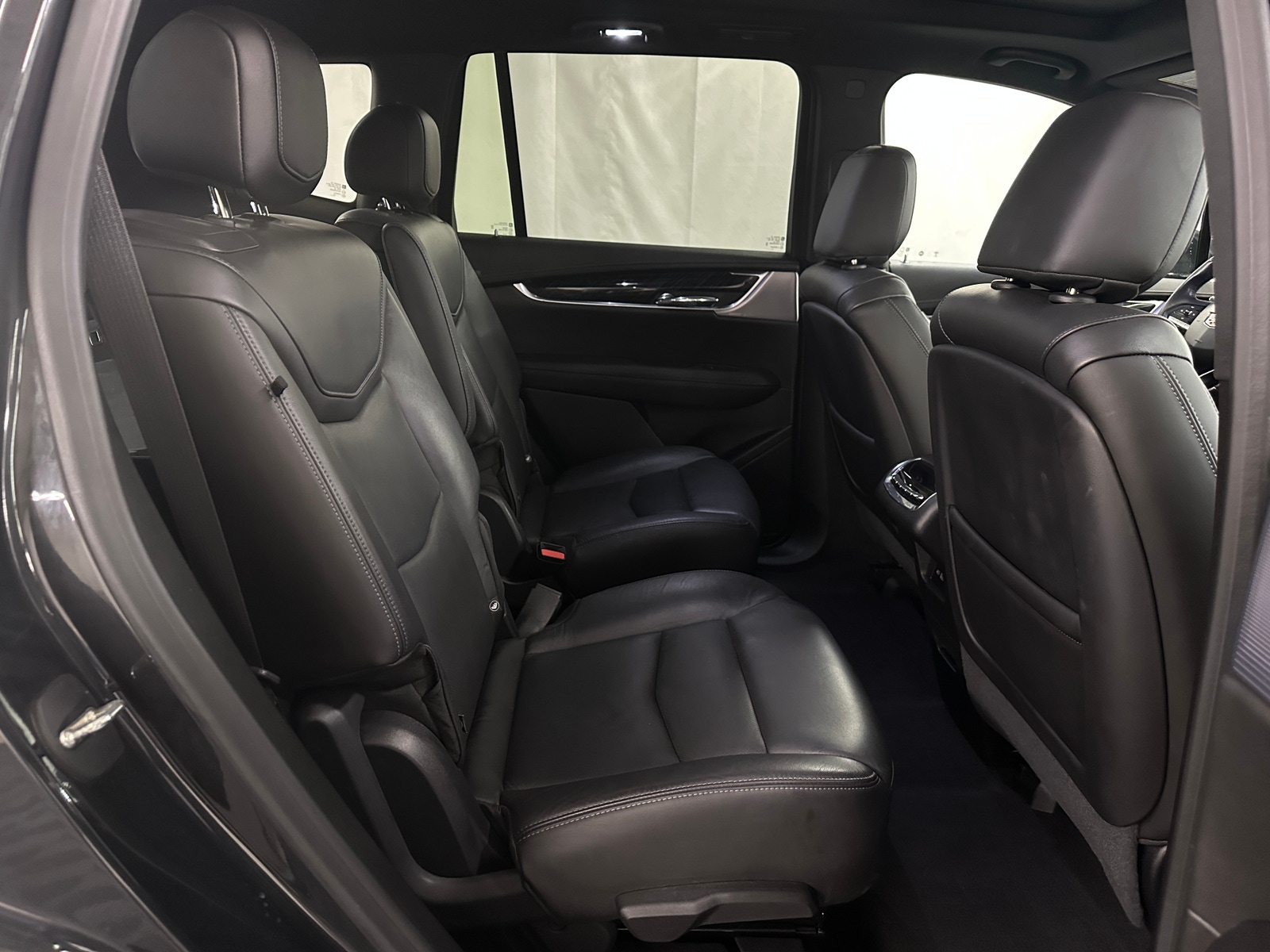 Thumbnail: 2020 Cadillac XT6 - 5