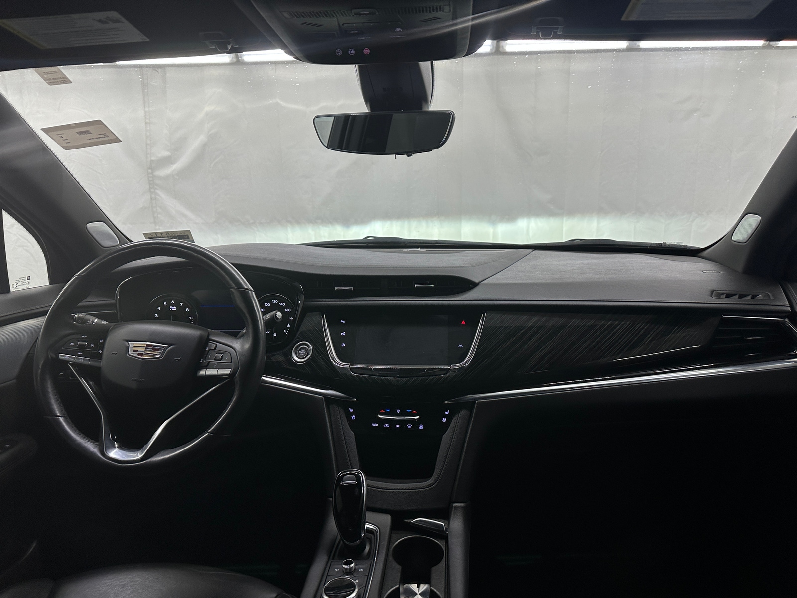 Thumbnail: 2020 Cadillac XT6 - 2