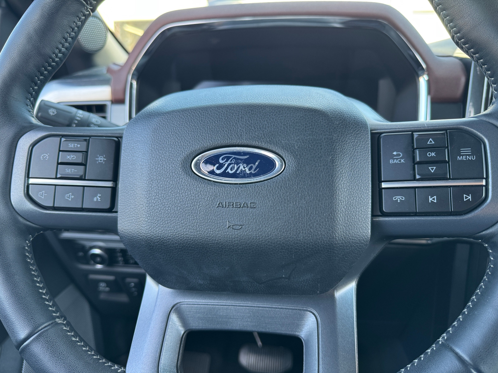 Thumbnail: 2023 Ford Econoline - 4