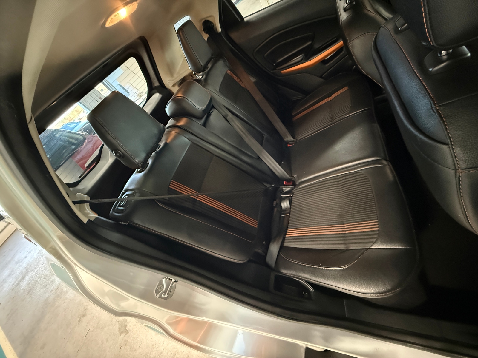 Thumbnail: 2018 Ford EcoSport - 5