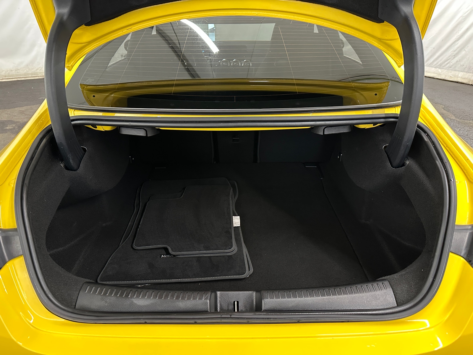 Thumbnail: 2020 Mercedes-Benz CLA - 6