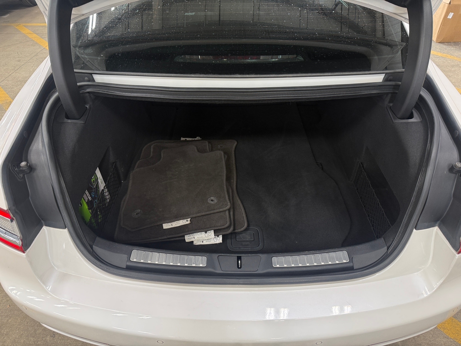 Thumbnail: 2019 Lincoln Continental - 6