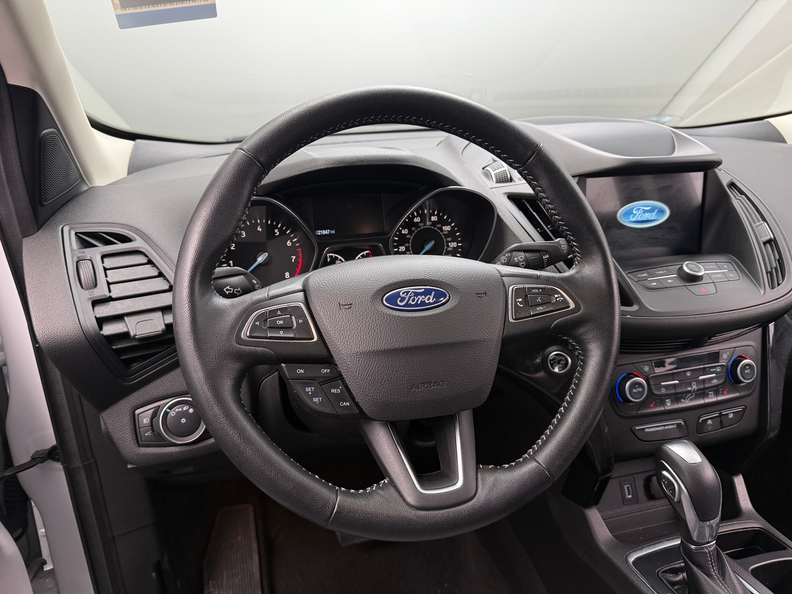 Thumbnail: 2019 Ford Escape - 5