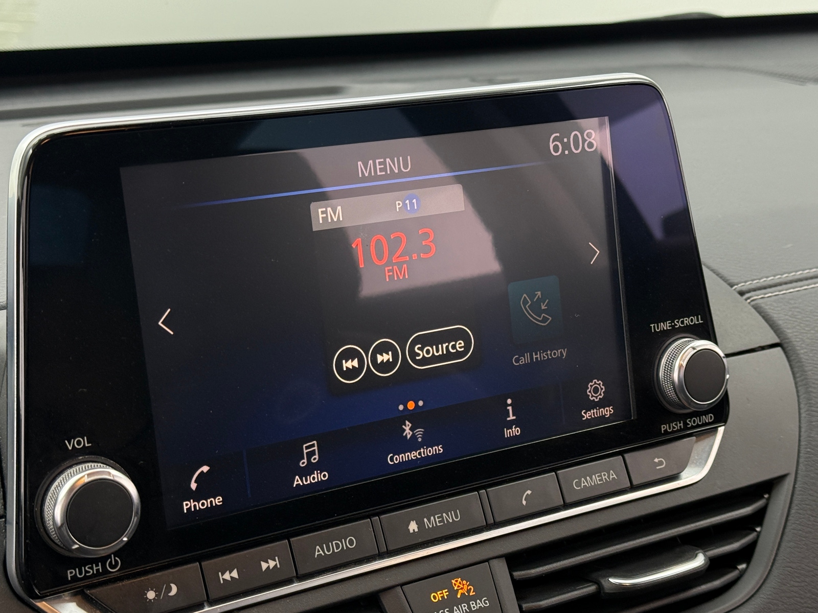 Thumbnail: 2019 Nissan Altima - 4