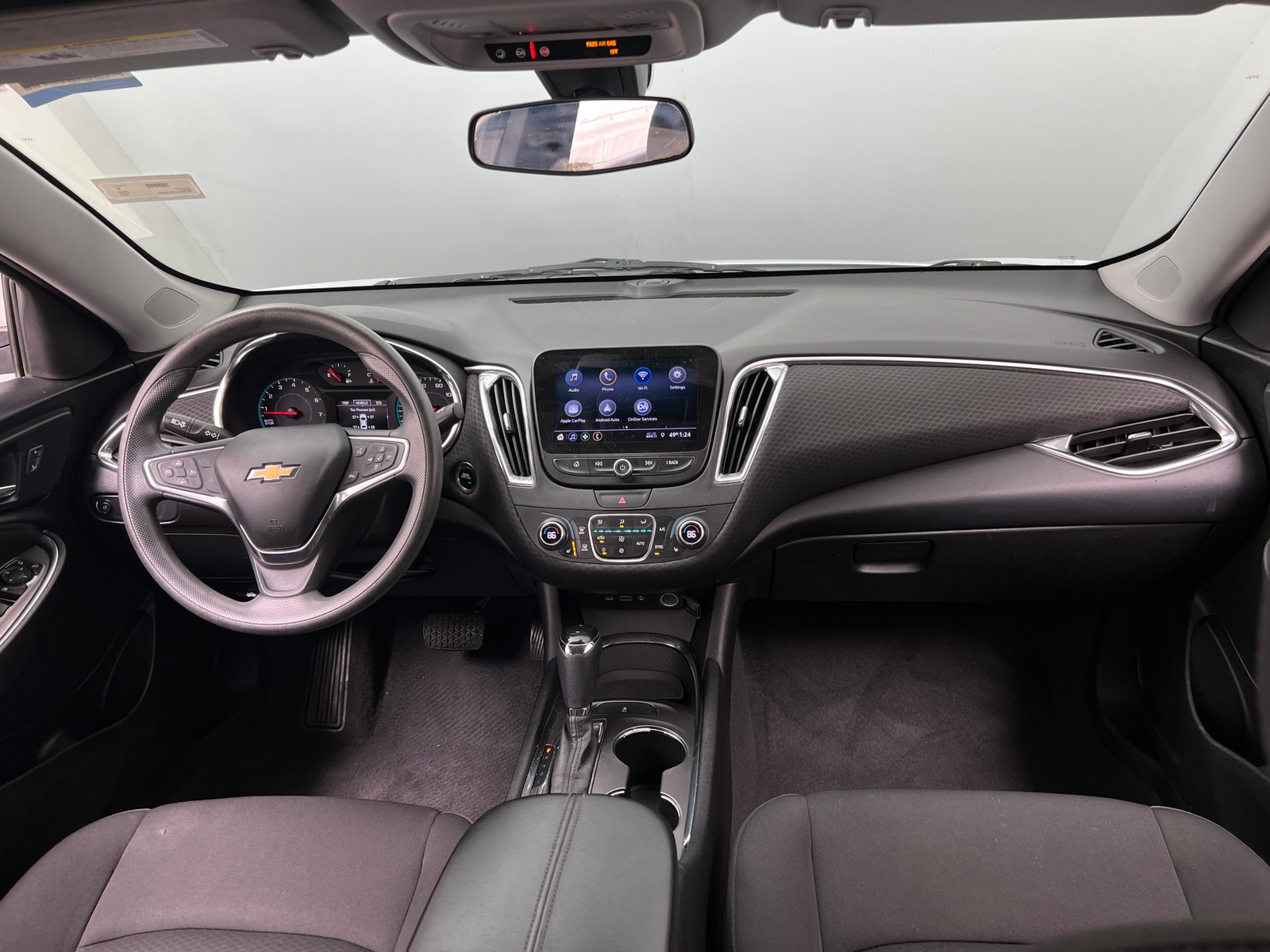 Thumbnail: 2019 Chevrolet Malibu - 3