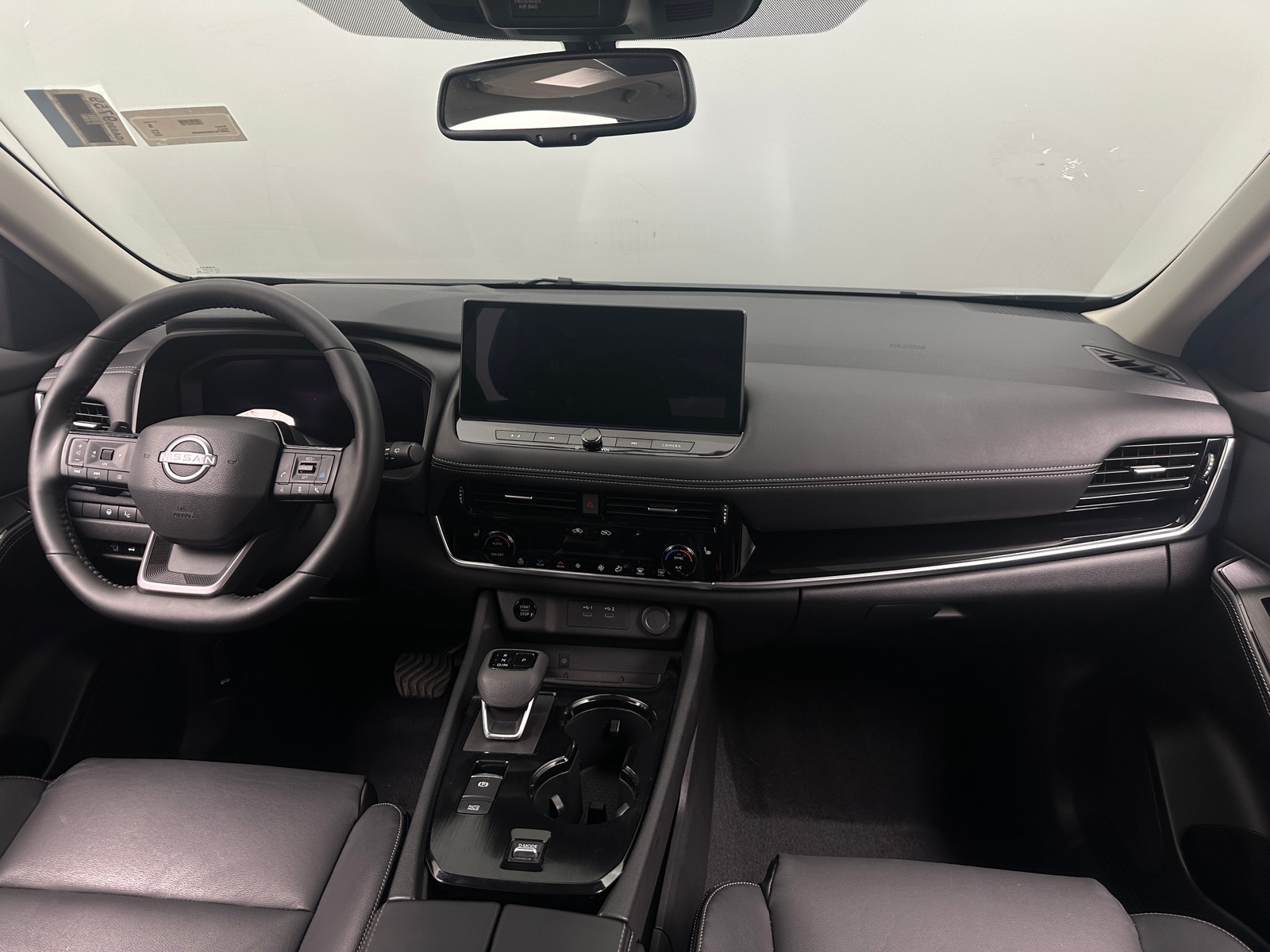 Thumbnail: 2025 Nissan Rogue - 2