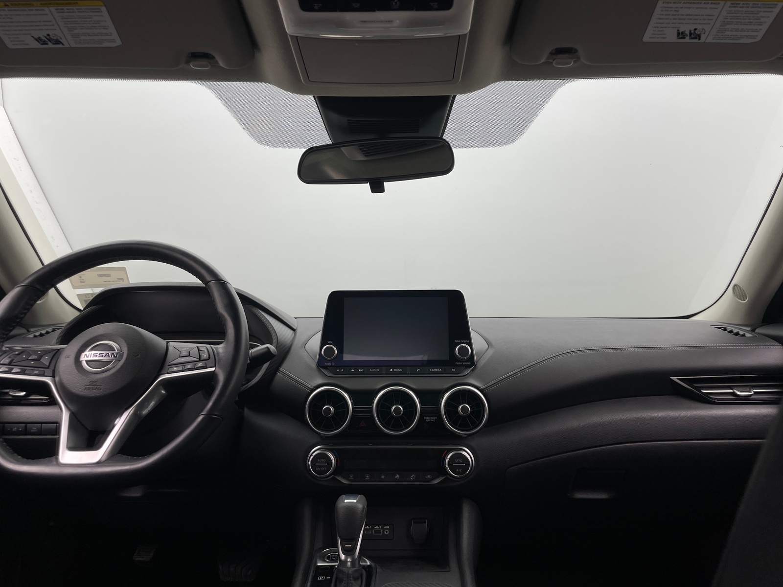 Thumbnail: 2020 Nissan Sentra - 3