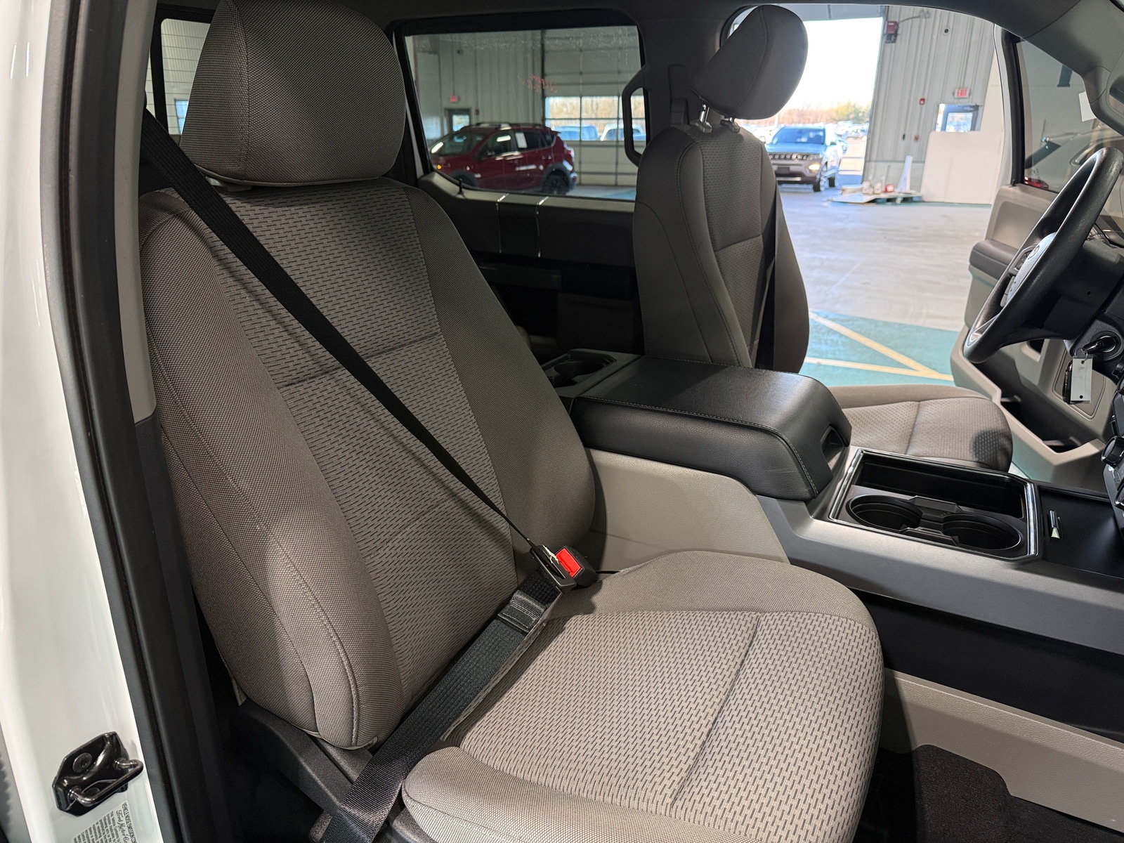 Thumbnail: 2022 Ford Econoline - 2