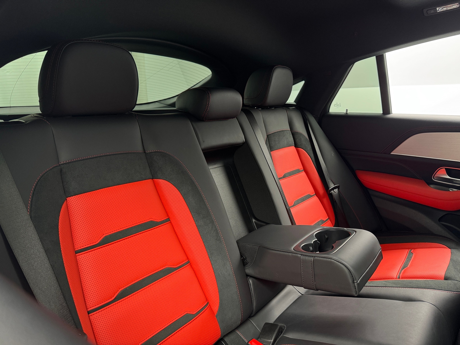 Thumbnail: 2024 Mercedes-Benz GLE - 5