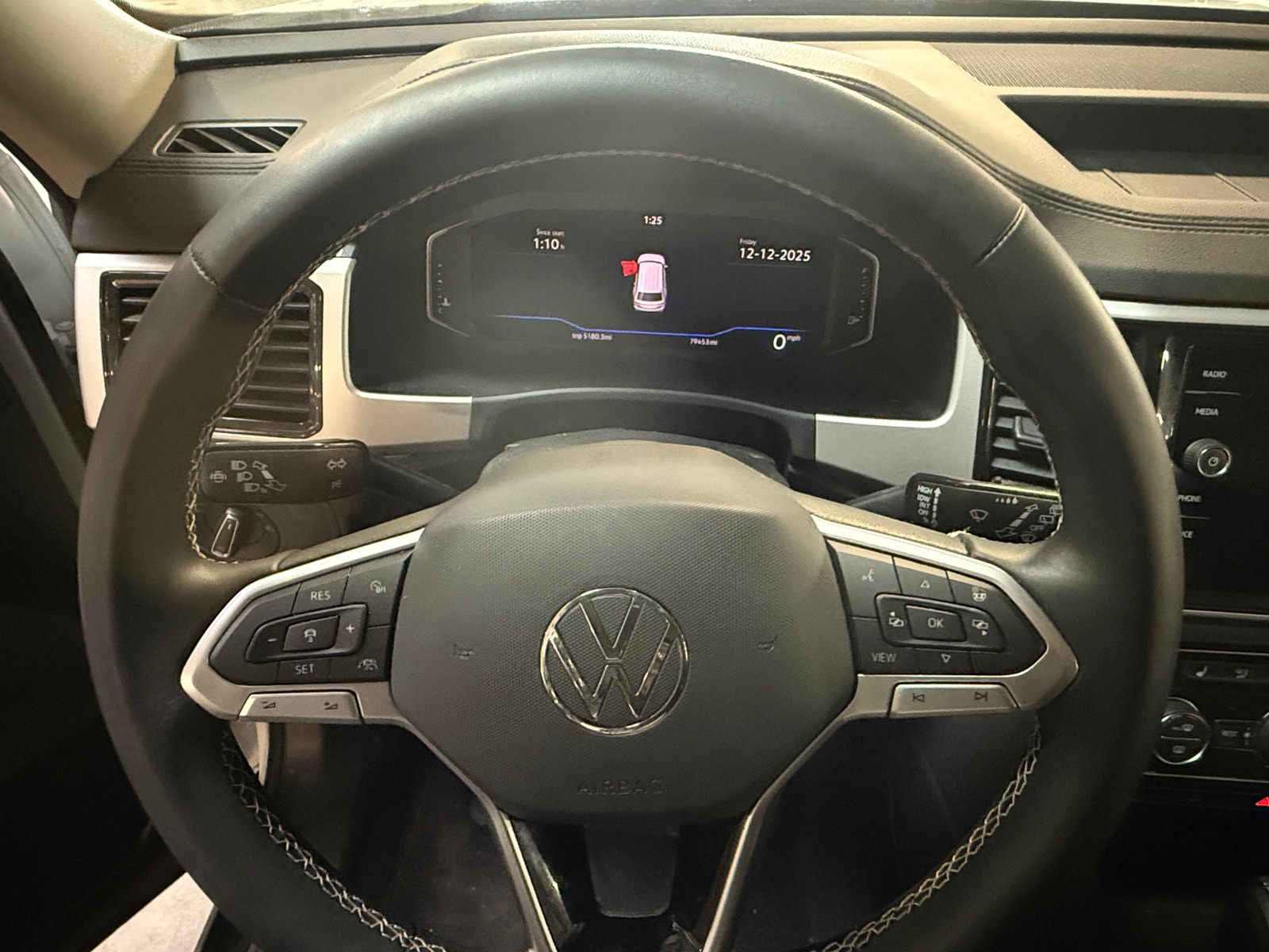 Thumbnail: 2021 Volkswagen Atlas - 4