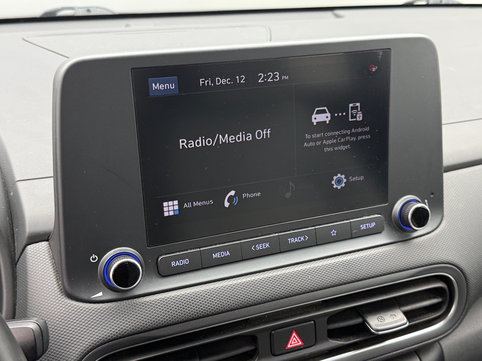 Thumbnail: 2022 Hyundai Kona - 4