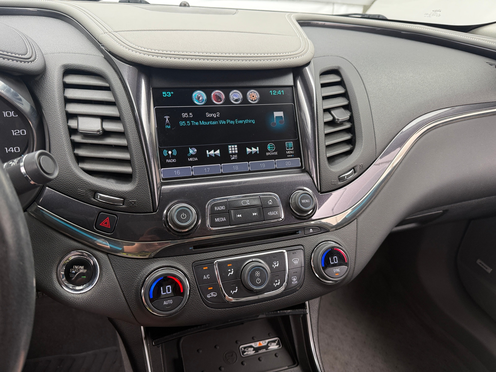 Thumbnail: 2016 Chevrolet Impala - 3