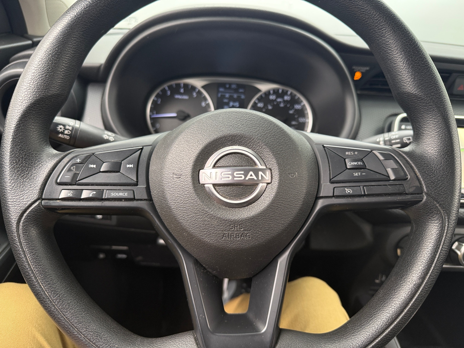 Thumbnail: 2023 Nissan Kicks - 5