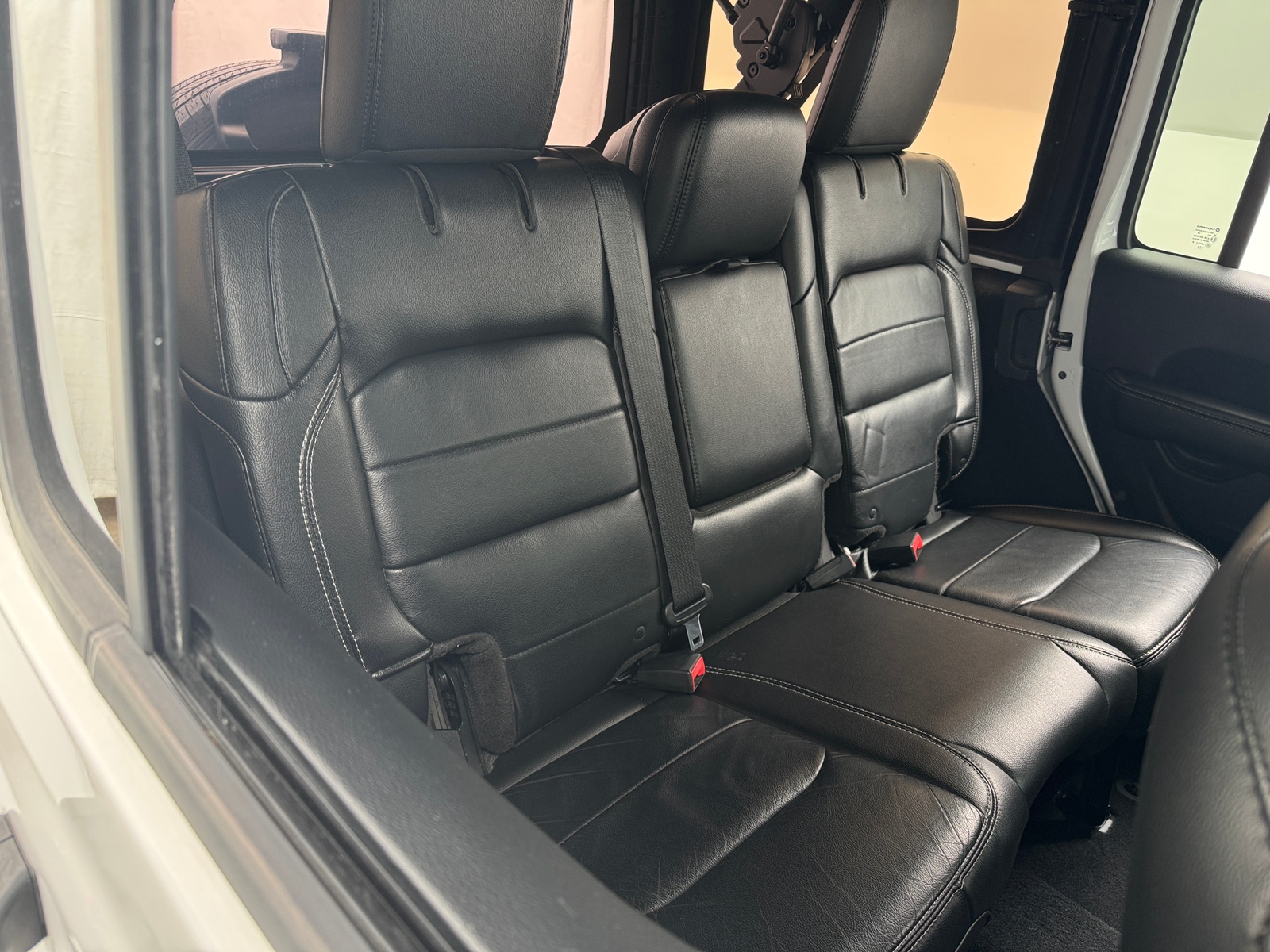 Thumbnail: 2018 Jeep Wrangler - 5