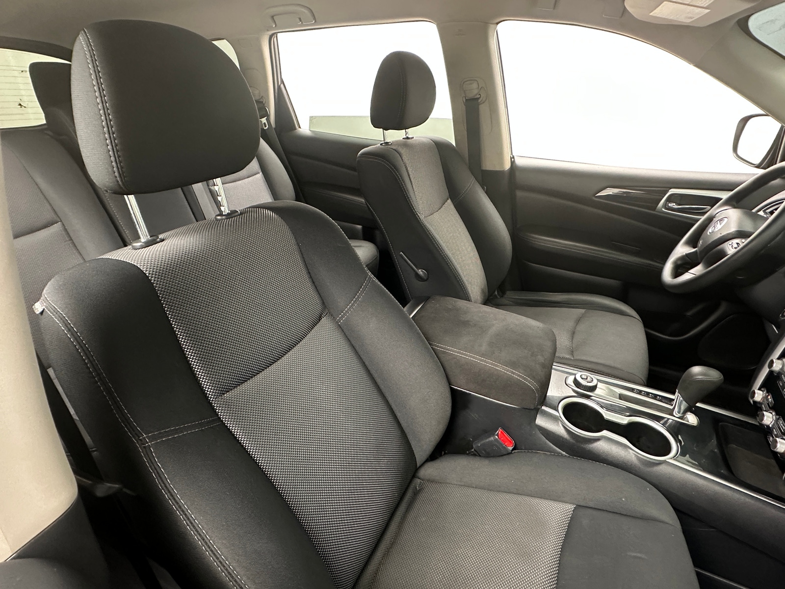 Thumbnail: 2019 Nissan Pathfinder - 2